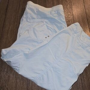 Chico's Sz. 16 Aqua Cropped Pants